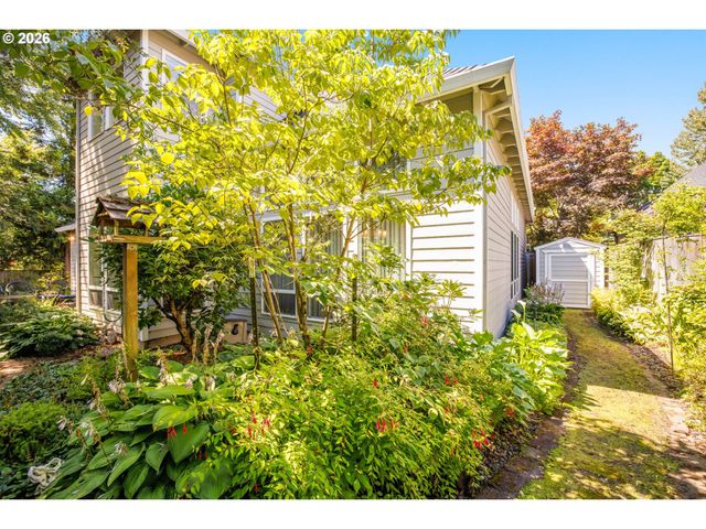 3186 Ne 12TH Ave, Hillsboro, OR 97124