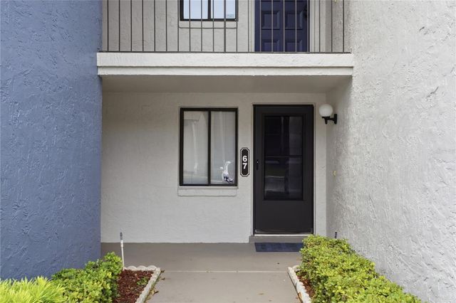 7 ESCONDIDO CIRCLE 67, Altamonte Springs, FL 32701
