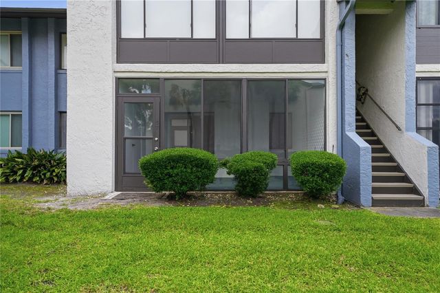 7 ESCONDIDO CIRCLE 67, Altamonte Springs, FL 32701