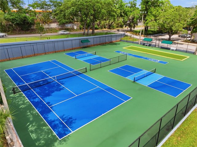 7 ESCONDIDO CIRCLE 67, Altamonte Springs, FL 32701