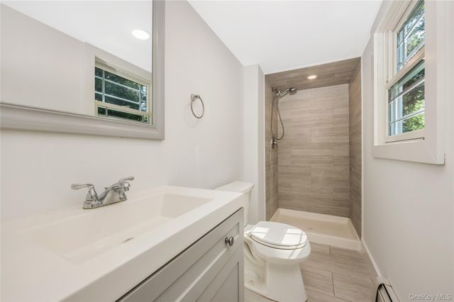 10 Shenandoah Boulevard, Port Jefferson Station, NY 11776
