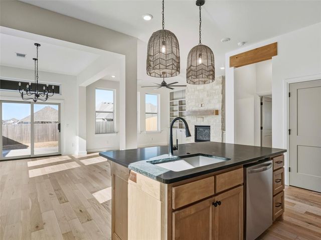 16209 Dakota Drive, Oklahoma City, OK 73170