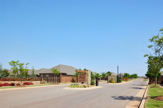 16209 Dakota Drive, Oklahoma City, OK 73170