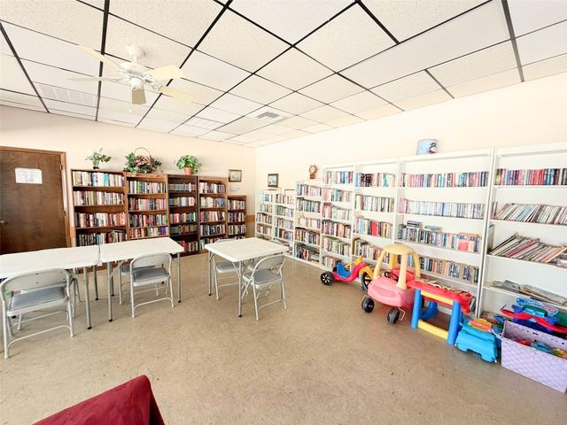 10537 LINGER LN, Orlando, FL 32821