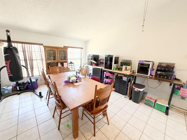 10537 LINGER LN, Orlando, FL 32821