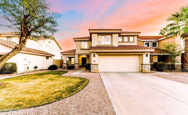 2905 E GLENHAVEN Drive, Phoenix, AZ 85048