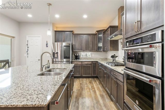 6712 Golden Briar Lane, Colorado Springs, CO 80927