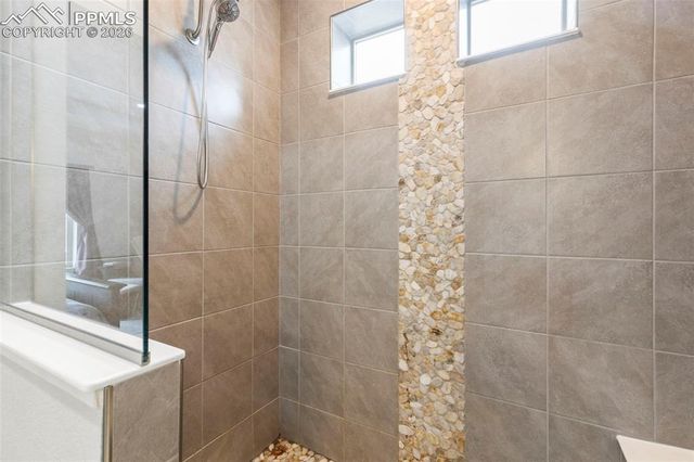 6712 Golden Briar Lane, Colorado Springs, CO 80927