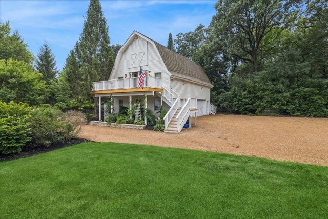 24710 W Cuba Road, Deer Park, IL 60010