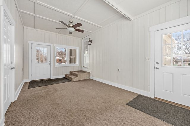 4426 Florence Avenue, Downers Grove, IL 60515