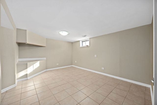 4426 Florence Avenue, Downers Grove, IL 60515