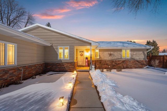 1632 W CLOVERDALE DRIVE, Appleton, WI 54914