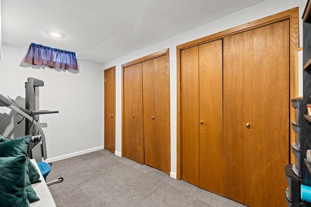 1632 W CLOVERDALE DRIVE, Appleton, WI 54914