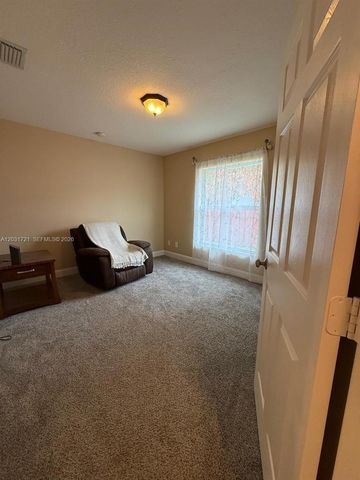 5861 NW CULLOM, Port St. Lucie, FL 34986