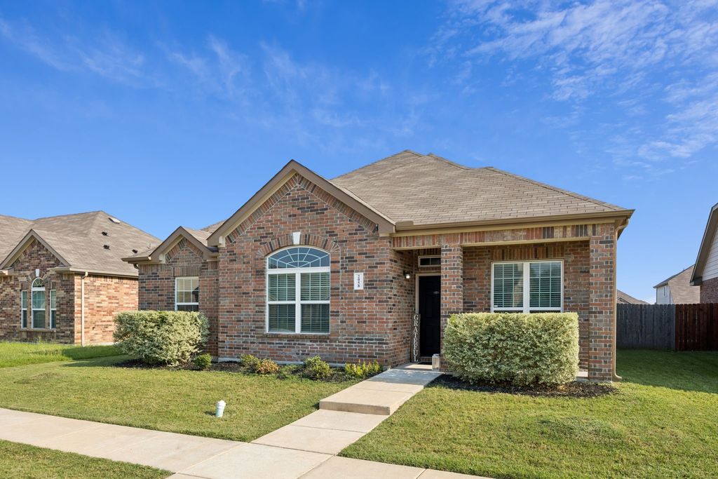 2058 Verbena Drive, Lancaster, TX 75146