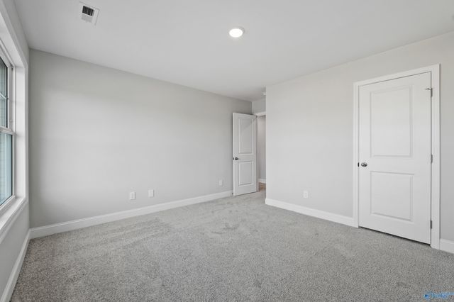 1755 Stampede Circle 42, Huntsville, AL 35803