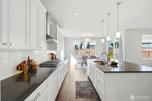 3853 Athena Court, Gig Harbor, WA 98332