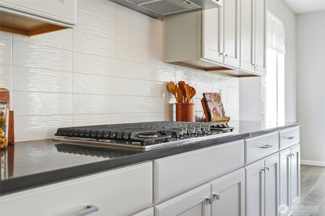 3853 Athena Court, Gig Harbor, WA 98332