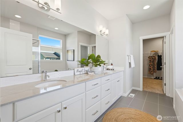 3853 Athena Court, Gig Harbor, WA 98332