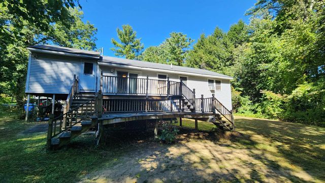 12 Southwood Drive, Londonderry, NH 03053