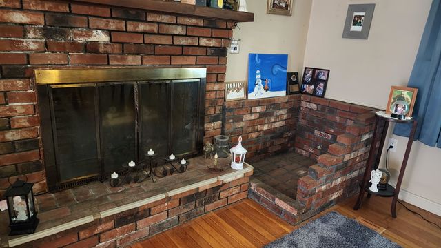12 Southwood Drive, Londonderry, NH 03053