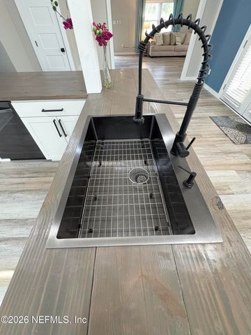 165 FULTON Road, Palatka, FL 32177