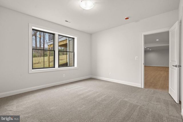 6640 KIRBY CT, Falls Church, VA 22043