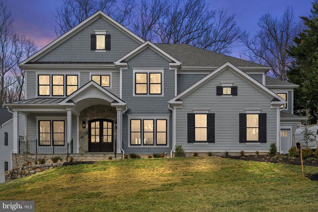 6640 KIRBY CT, Falls Church, VA 22043