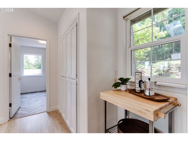 71 MARLBORO Ln, Eugene, OR 97405