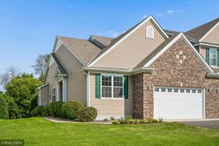 11712 Emery Village Drive N, Champlin, MN 55316