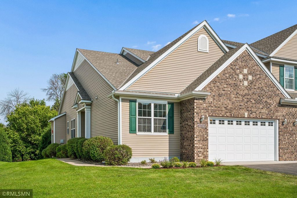 11712 Emery Village Drive N, Champlin, MN 55316 — exterior