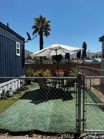 120 SIR DAMAS DR, Riverside, CA 92507