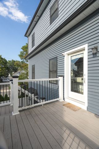 59 Cherry Street 1, Waltham, MA 02453