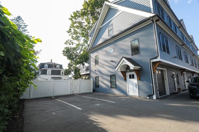 59 Cherry Street 1, Waltham, MA 02453