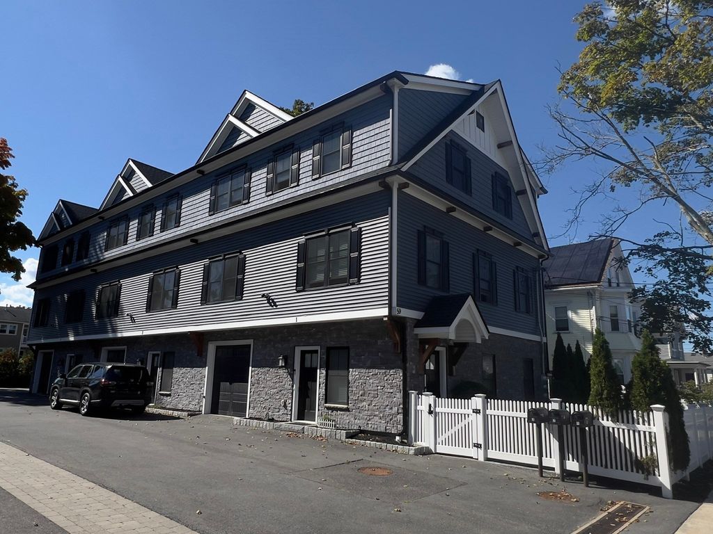 59 Cherry Street 1, Waltham, MA 02453