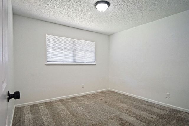 6220 S Douglas Avenue, Oklahoma City, OK 73139