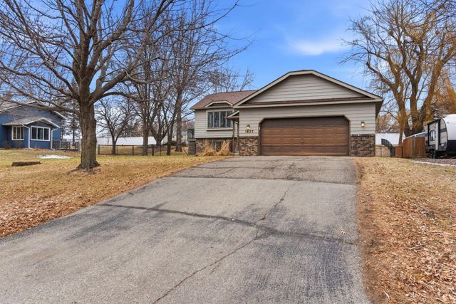1837 Red River Trail, Saint Cloud, MN 56301