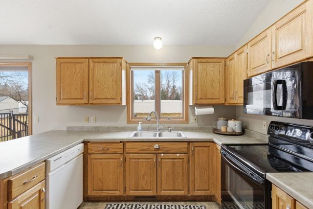 1837 Red River Trail, Saint Cloud, MN 56301