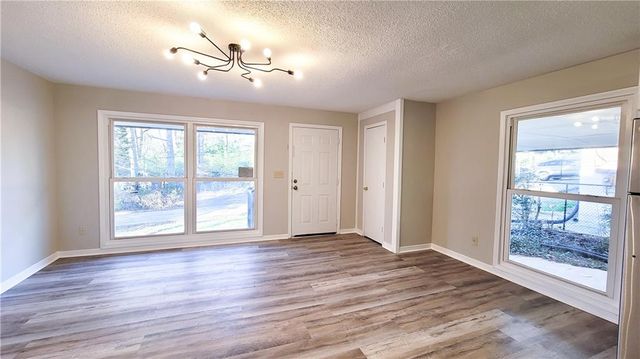 755 Fallview Drive, Forest Park, GA 30297