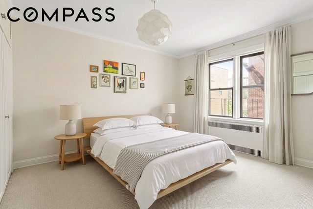 3540 82nd St Apt 5H, New York City, NY 11372