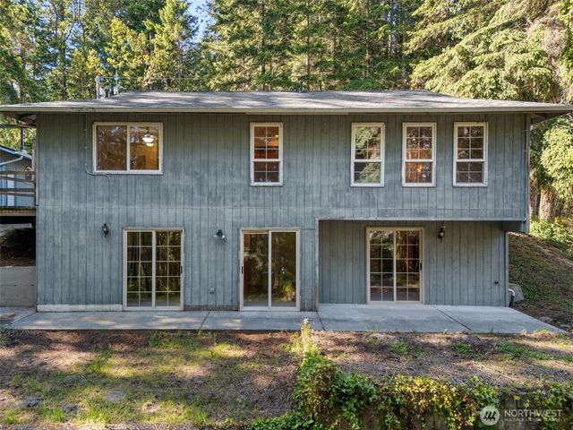 305 Blueberry Hill Road, Port Ludlow, WA 98365