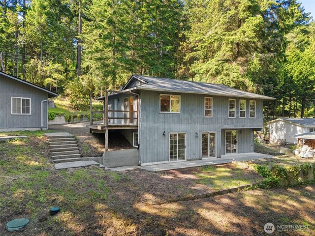 305 Blueberry Hill Road, Port Ludlow, WA 98365
