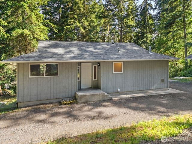 305 Blueberry Hill Road, Port Ludlow, WA 98365