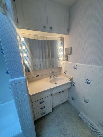1729 Brewer Drive, Lexington, KY 40505