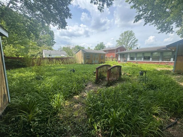 1729 Brewer Drive, Lexington, KY 40505