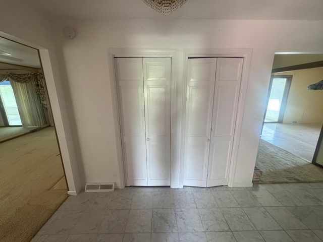 1729 Brewer Drive, Lexington, KY 40505