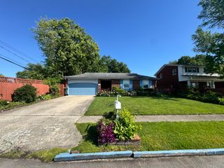 1729 Brewer Drive, Lexington, KY 40505
