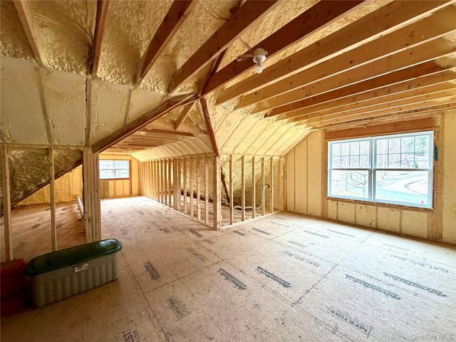 155 Willow Tree Road, Milton, NY 12547