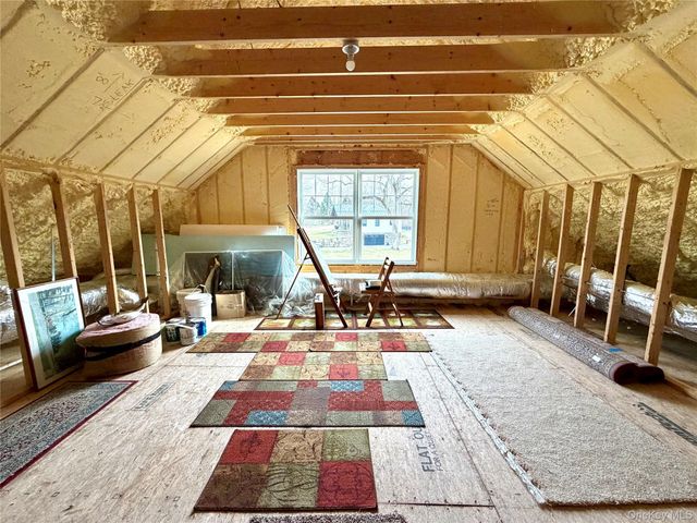 155 Willow Tree Road, Milton, NY 12547