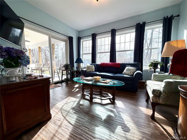 155 Willow Tree Road, Milton, NY 12547